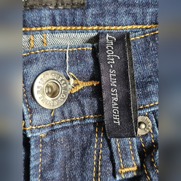 GUESS Lincoln - Slim Straight Denim Jeans - Picture 6 of 10